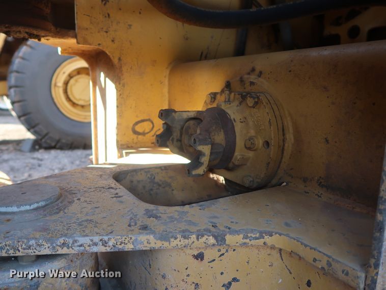 image for item GD9946 1989 Caterpillar 936E wheel loader