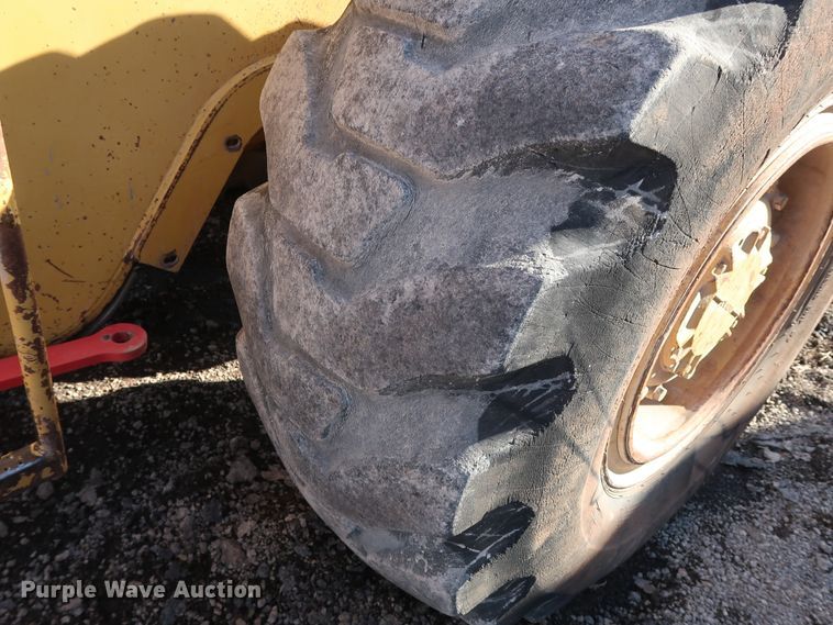 image for item GD9946 1989 Caterpillar 936E wheel loader