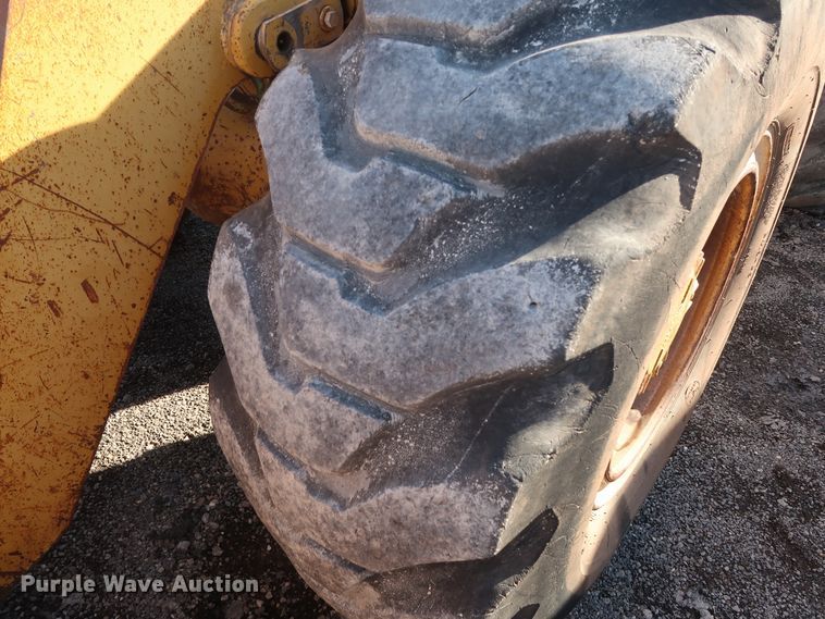 image for item GD9946 1989 Caterpillar 936E wheel loader