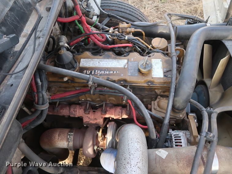 image for item GD9961 2002 Freightliner FL80 crane truck