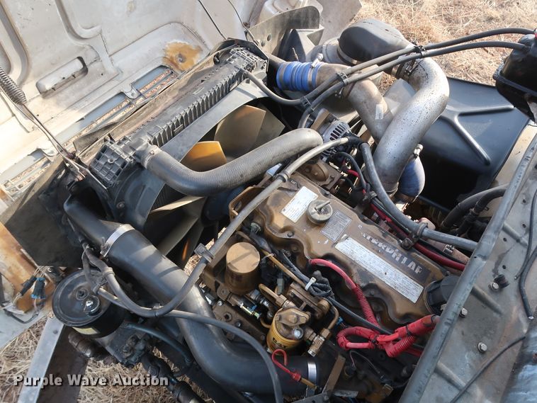 image for item GD9961 2002 Freightliner FL80 crane truck