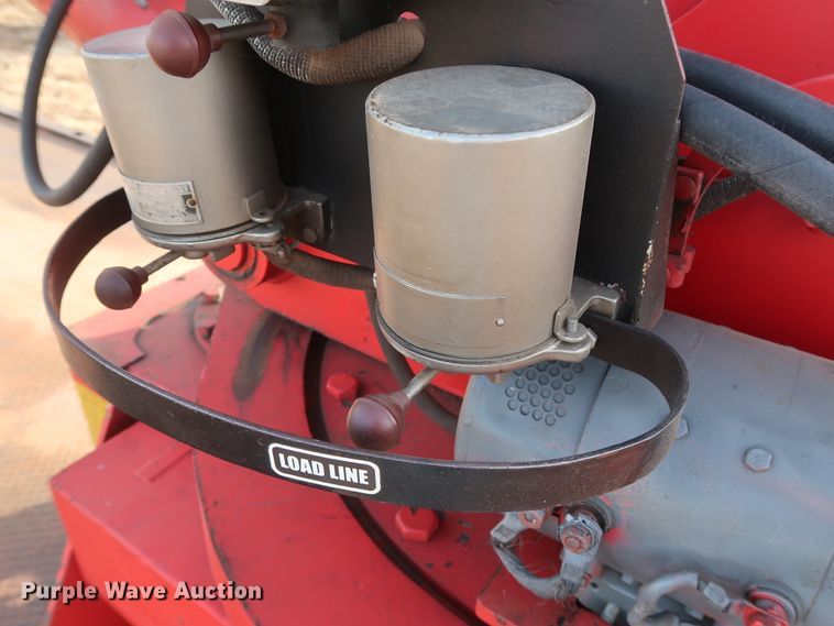 image for item GD9961 2002 Freightliner FL80 crane truck