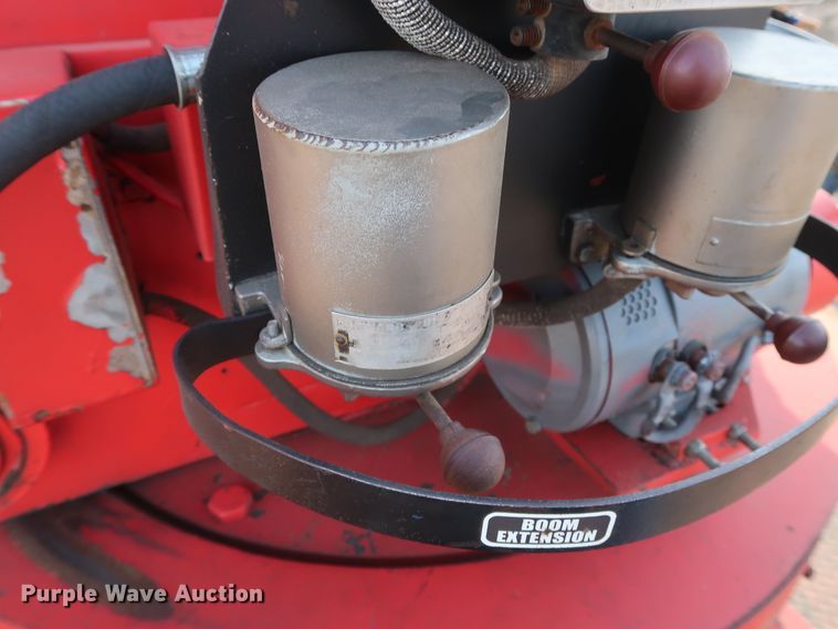 image for item GD9961 2002 Freightliner FL80 crane truck