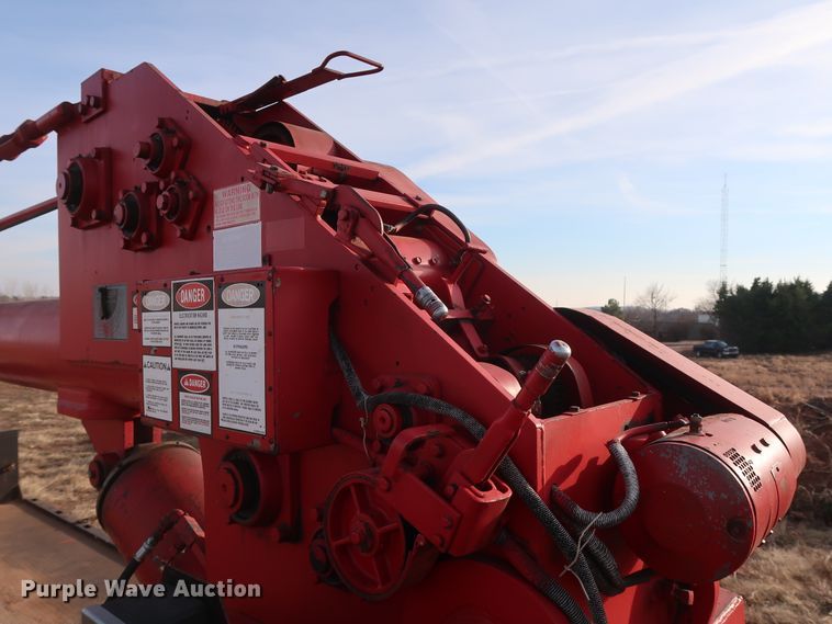 image for item GD9961 2002 Freightliner FL80 crane truck