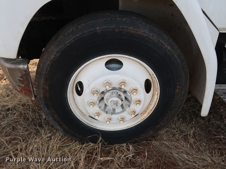 image for item GD9961 2002 Freightliner FL80 crane truck