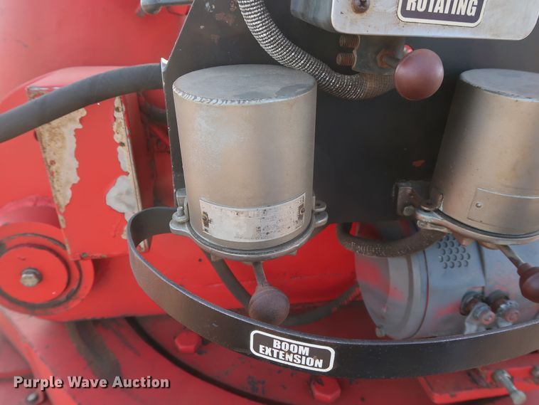 image for item GD9961 2002 Freightliner FL80 crane truck