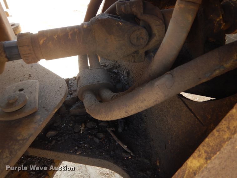 image for item GE9577 1995 Caterpillar 938F wheel loader