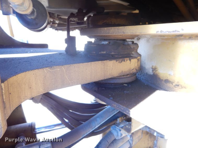 image for item GE9577 1995 Caterpillar 938F wheel loader