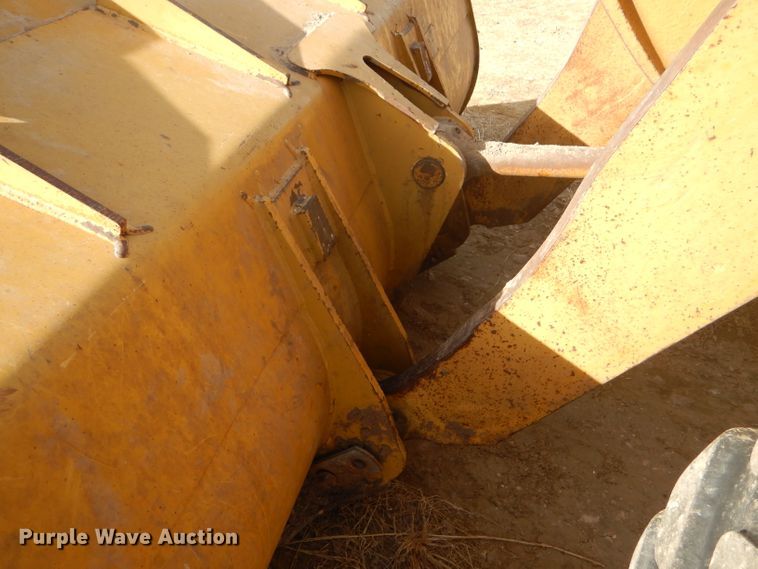 image for item GE9577 1995 Caterpillar 938F wheel loader