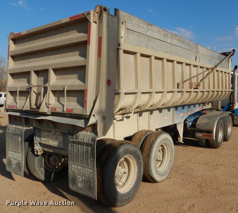image for item GE9583 1979 Fruehauf end dump trailer