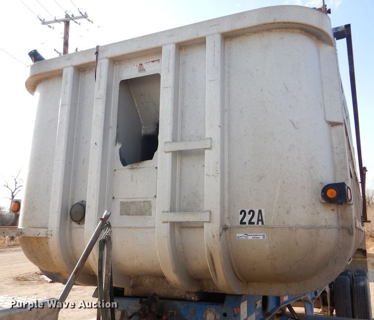 image for item GE9583 1979 Fruehauf end dump trailer