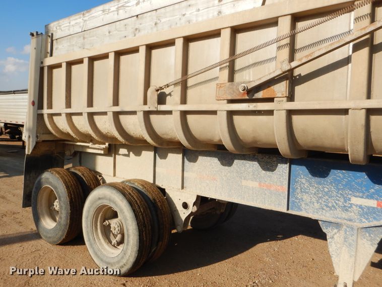 image for item GE9583 1979 Fruehauf end dump trailer