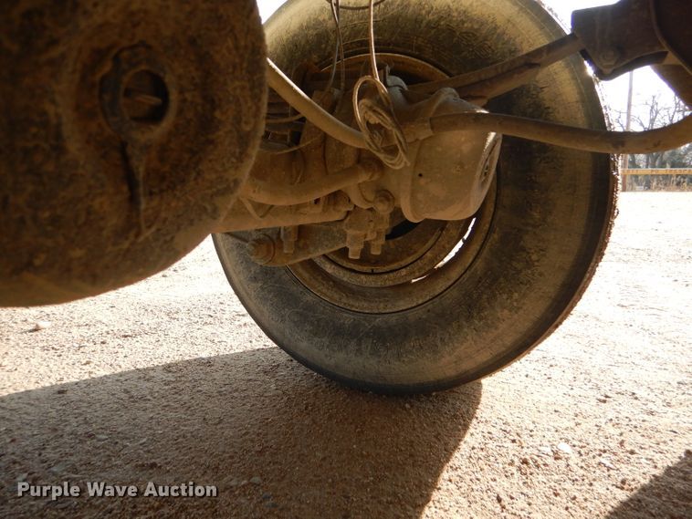 image for item GE9583 1979 Fruehauf end dump trailer