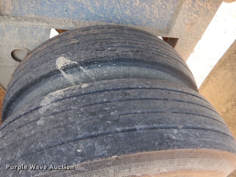 image for item GE9583 1979 Fruehauf end dump trailer