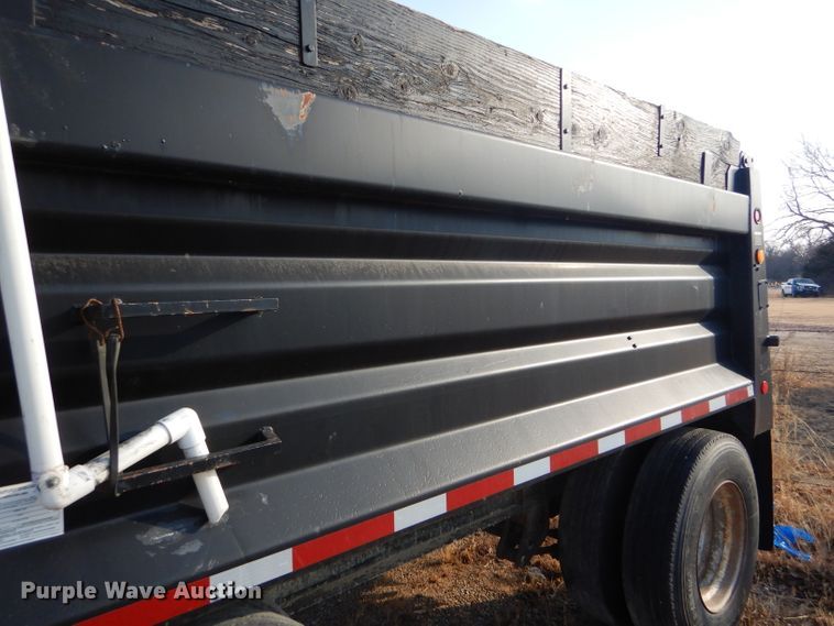 image for item GE9584 1999 Neville end dump pup trailer