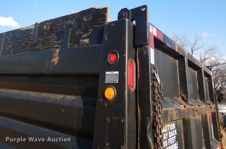 image for item GE9584 1999 Neville end dump pup trailer