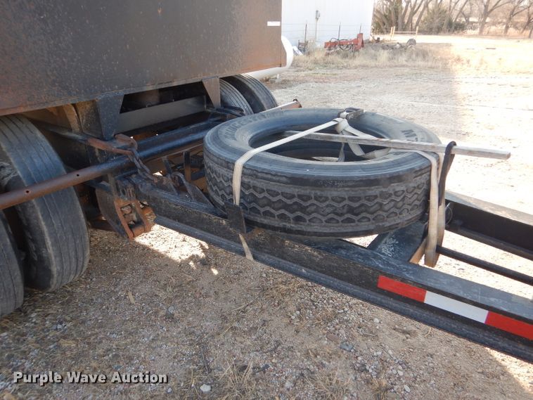 image for item GE9584 1999 Neville end dump pup trailer