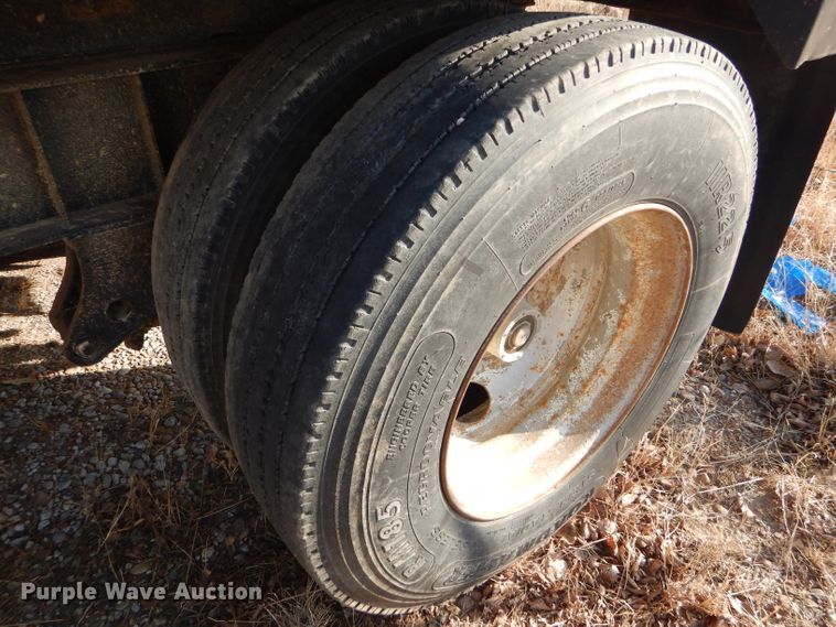 image for item GE9584 1999 Neville end dump pup trailer