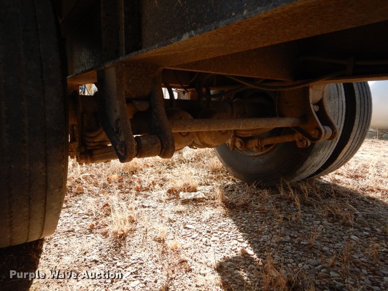 image for item GE9584 1999 Neville end dump pup trailer