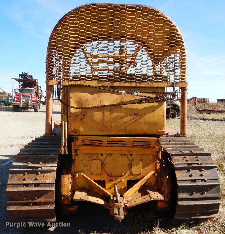 image for item GF9831 1972 Caterpillar D5 dozer