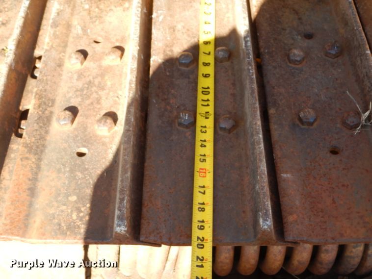 image for item GF9831 1972 Caterpillar D5 dozer