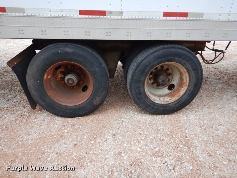 image for item GF9838 1990 Fruehauf FB915-12-53LP dry van trailer