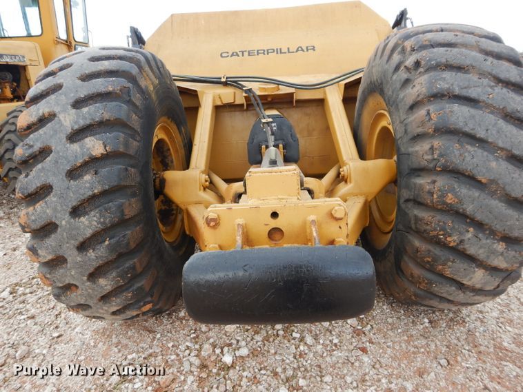 image for item GF9844 Caterpillar 60 scraper