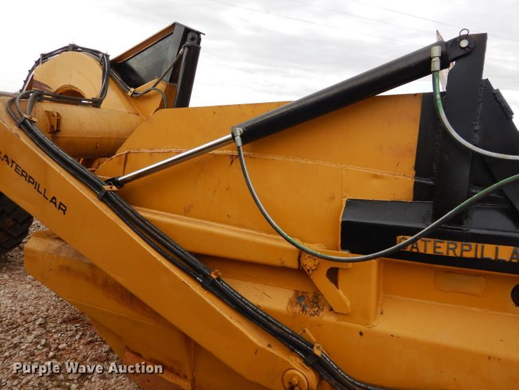 image for item GF9844 Caterpillar 60 scraper