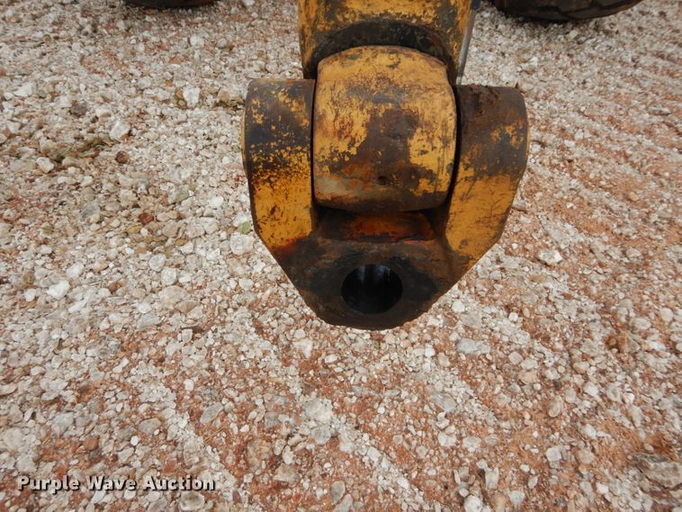 image for item GF9844 Caterpillar 60 scraper