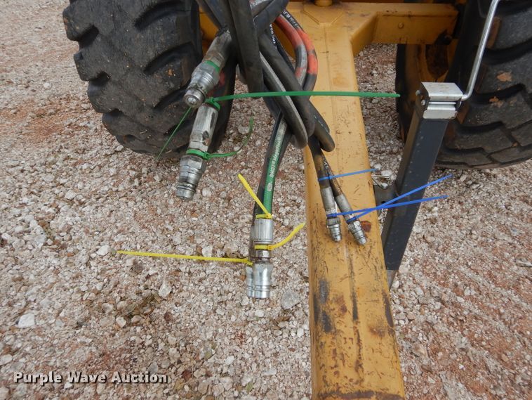 image for item GF9844 Caterpillar 60 scraper