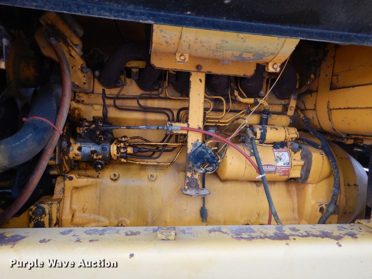 image for item GF9845 1980 John Deere 670A motor grader