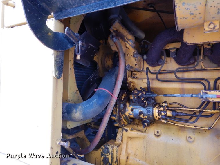 image for item GF9845 1980 John Deere 670A motor grader