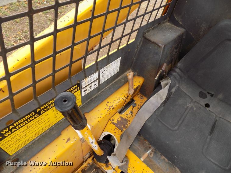 image for item GF9860 1983 Bobcat 743 skid steer