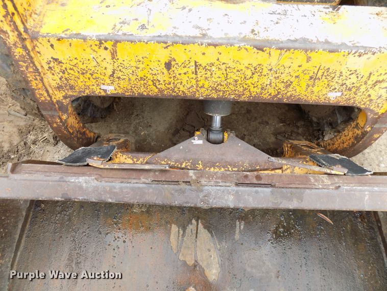 image for item GF9860 1983 Bobcat 743 skid steer