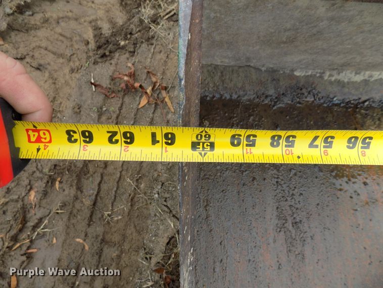 image for item GF9860 1983 Bobcat 743 skid steer