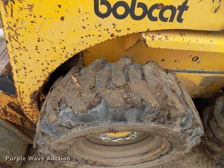 image for item GF9860 1983 Bobcat 743 skid steer