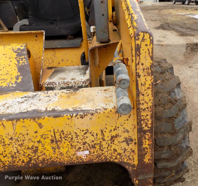 image for item GF9860 1983 Bobcat 743 skid steer