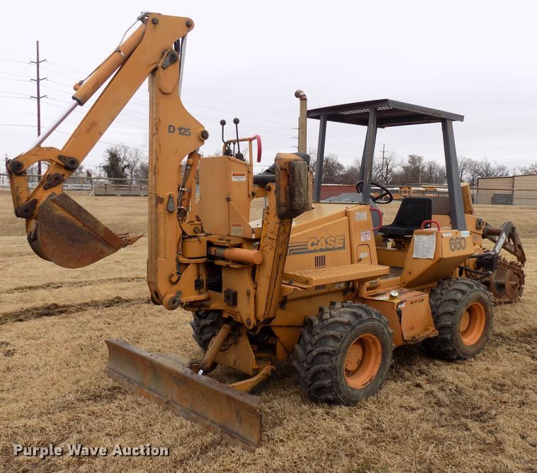 image for item GF9863 1996 Case 660 trencher