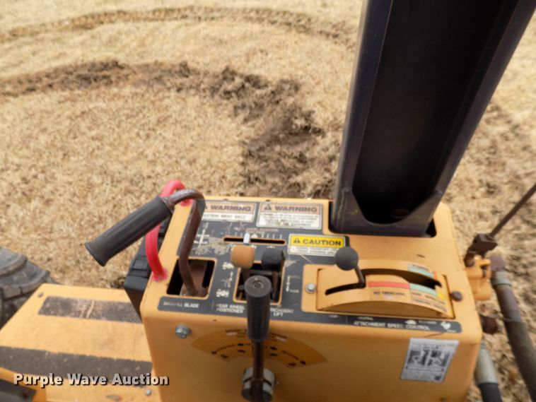 image for item GF9863 1996 Case 660 trencher