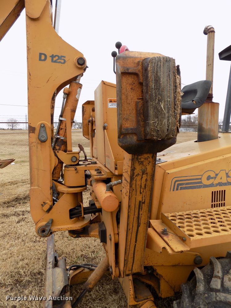 image for item GF9863 1996 Case 660 trencher