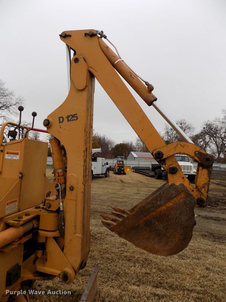 image for item GF9863 1996 Case 660 trencher