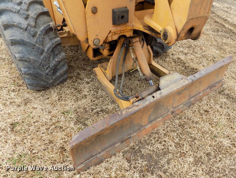 image for item GF9863 1996 Case 660 trencher