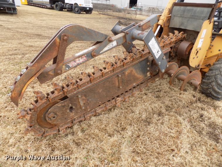 image for item GF9863 1996 Case 660 trencher