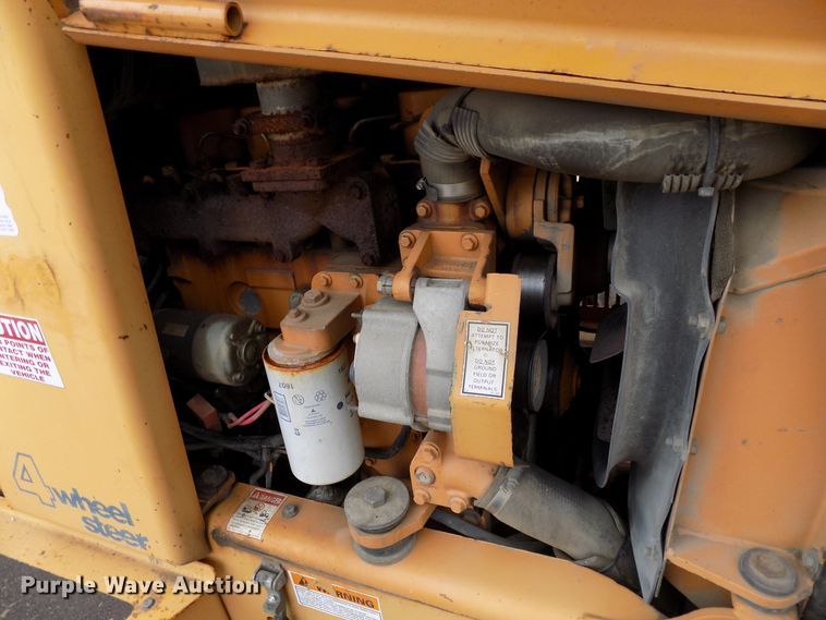 image for item GF9863 1996 Case 660 trencher