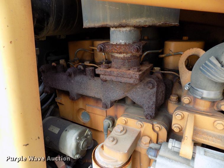 image for item GF9863 1996 Case 660 trencher