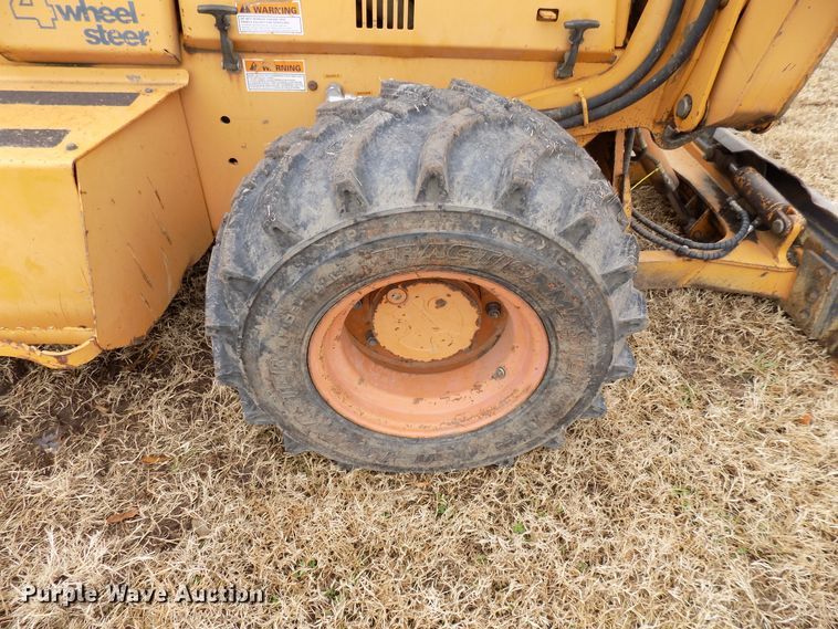 image for item GF9863 1996 Case 660 trencher