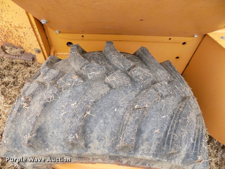 image for item GF9863 1996 Case 660 trencher