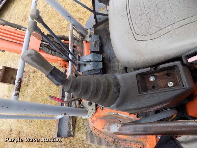 image for item GF9864 2000 Hitachi EX35U mini excavator