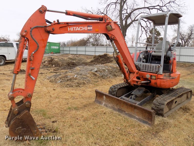 image for item GF9864 2000 Hitachi EX35U mini excavator