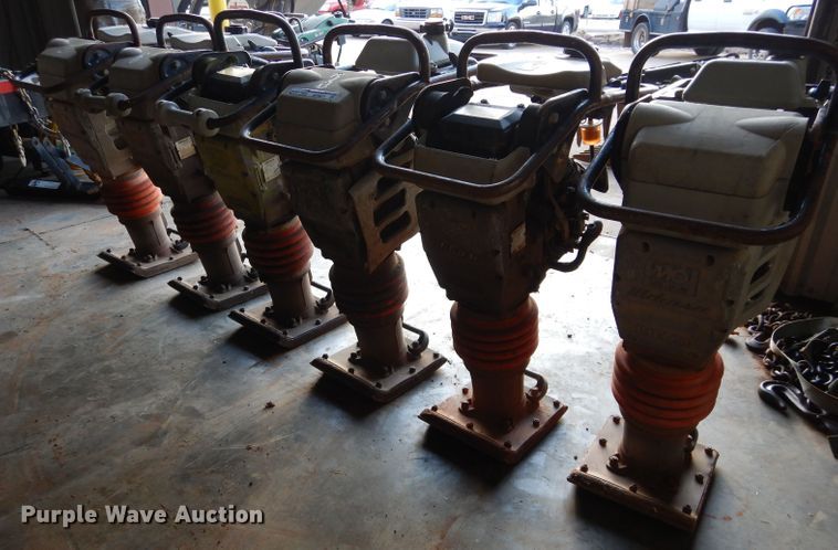 image for item GF9871 Approximately 6 Mikasa MTX-70 plate compactors